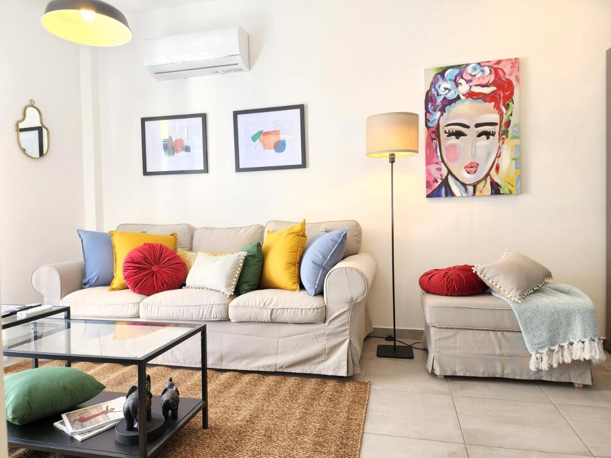 Frida'S Cozy Two Bedroom Apt 라르나카 외부 사진