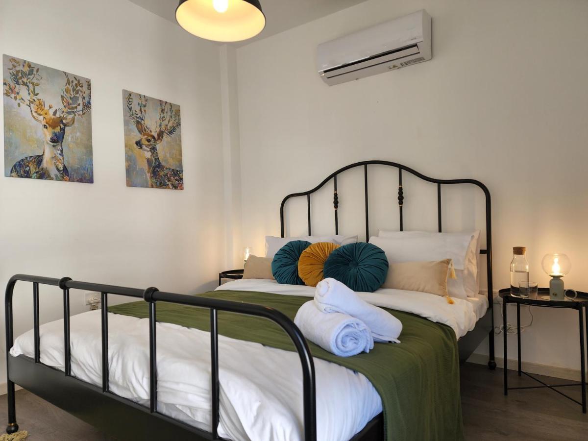 Frida'S Cozy Two Bedroom Apt 라르나카 외부 사진